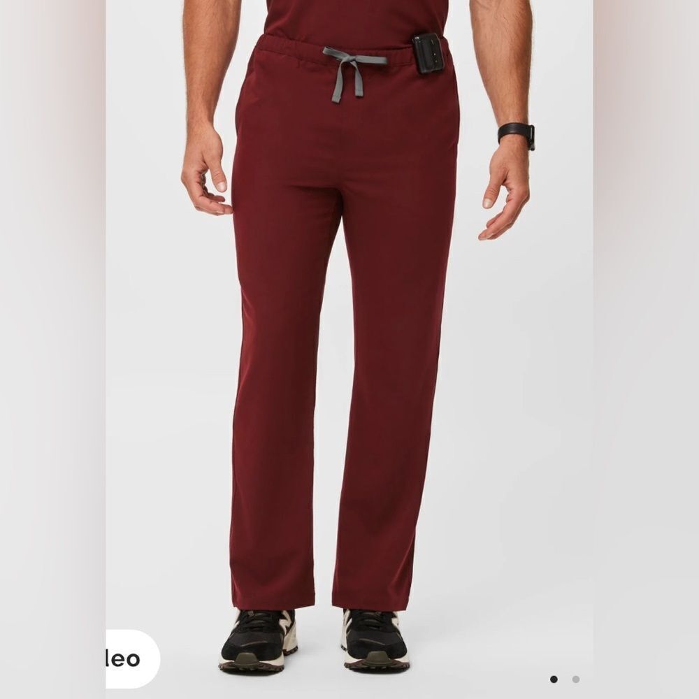 Figs pisco basic scrub pants maroon